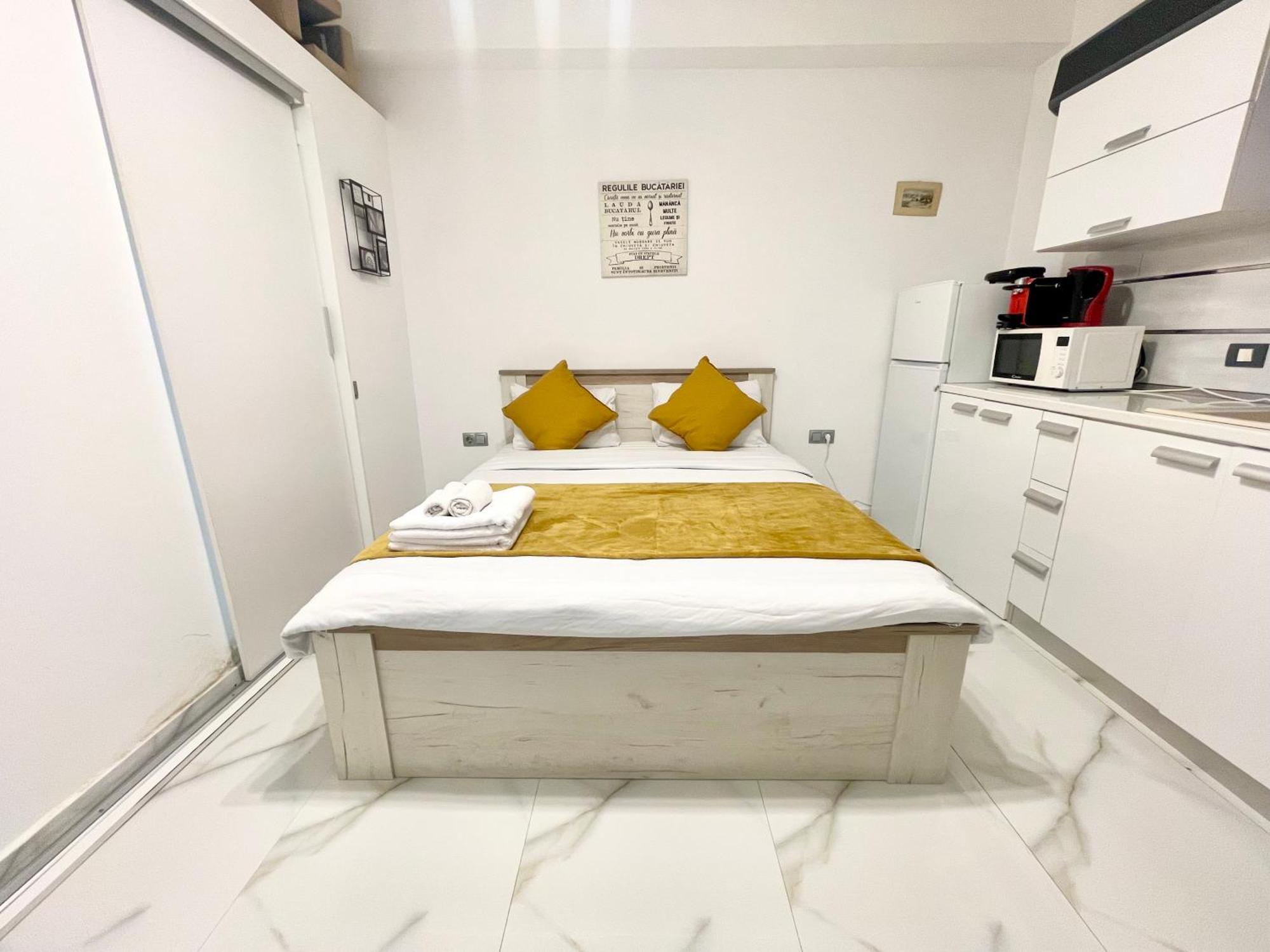Appartamento White 2 Bucarest Esterno foto